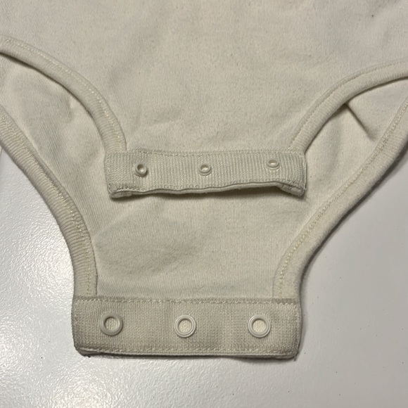 Harley Davidson, 12 month, long sleeve onesie, snap button - Picture 4 of 7